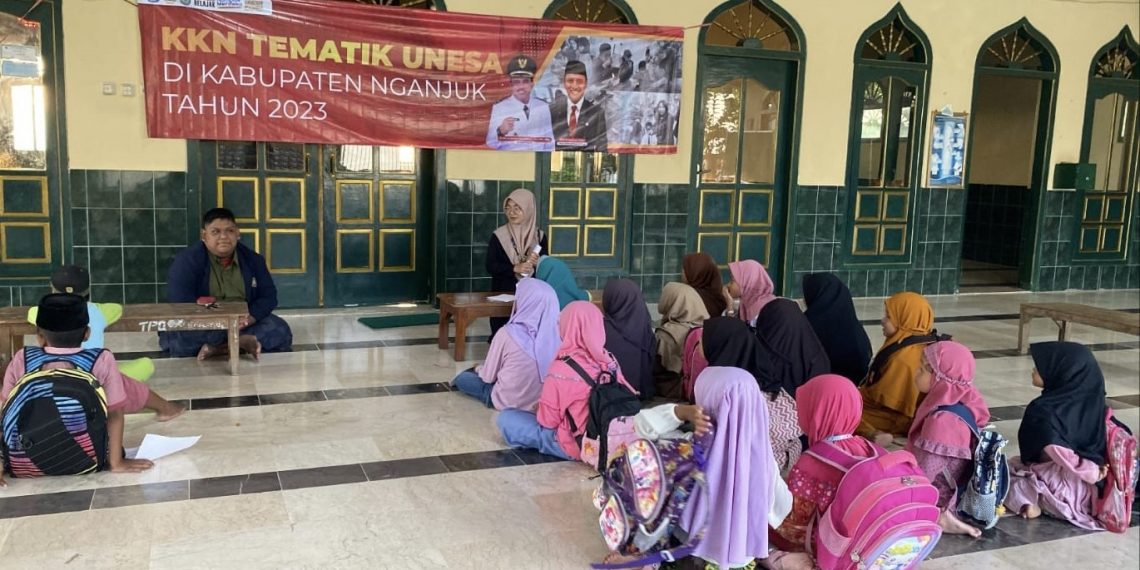 KKN Tematik di Nganjuk, Mahasiswa Unesa Gelar Uji Kompetensi Al Quran