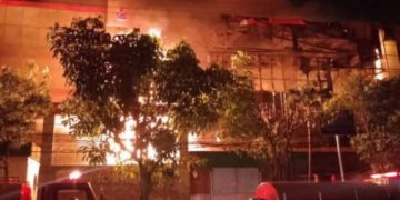 Malang Plaza Terbakar