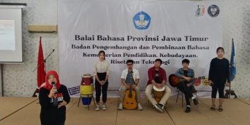 38 Pelajar SMA SMK Ikuti Bengkel Musikalisasi Puisi Balai Bahasa Jatim