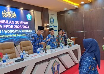 Bentengi Dari Kecurangan Panitia PPBD SMA Negeri 1 Wonoayu Disumpah