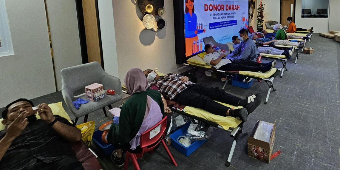 Pasok Stok PMI, Insan Pegadaian Ramai-ramai Donor Darah