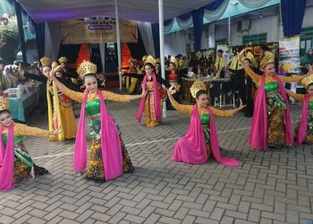 Wali Siswa Beri Apresiasi Gelar Karya Mulok SMP PGRI 1 Buduran