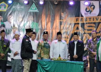 Bangkitkan Ekonomi, GP Ansor Gresik Gelar Festival Pasar Santri