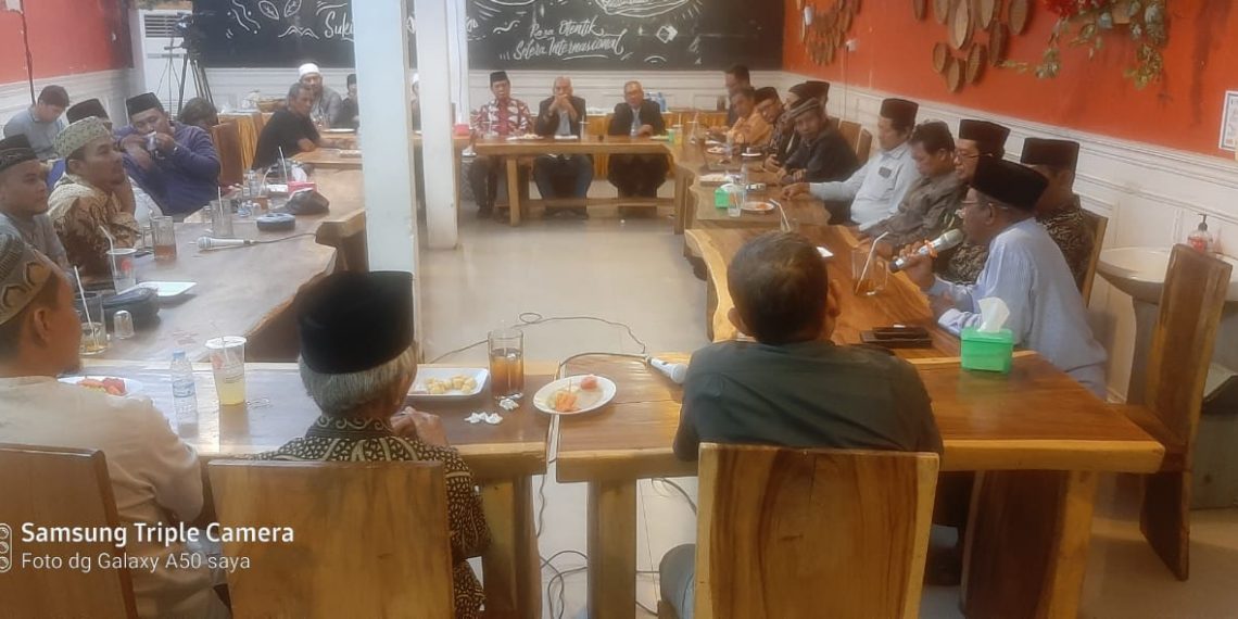 Diundang Diskusi Layanan Publik, Bupati dan Sekda Gresik Ogah Hadir