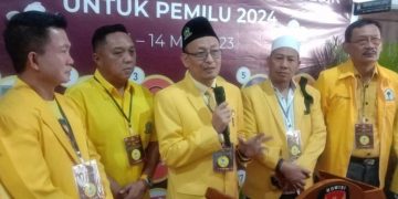 Daftarkan Bacaleg Pemilu 2024, Golkar Gresik Targetkan 13 Kursi DPRD