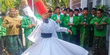 Diiringi Shalawatan dan Tari Sufi, PPP Daftarkan 50 Bacaleg ke KPU Gresik