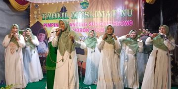 Qasidah Emak-emak Juanda Hibur Halbil Muslimat Sungonlegowo dan Indro Kanoman