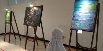 Semarak Bulan Menggambar Nasional, Pelukis Cilik Runa Dhafira Pameran Tunggal di Malang