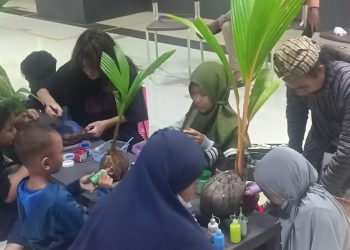 Unik dan Kreatif, Sanggar Daun Gelar Pameran Lukisan Sekaligus Sedekah Bumi