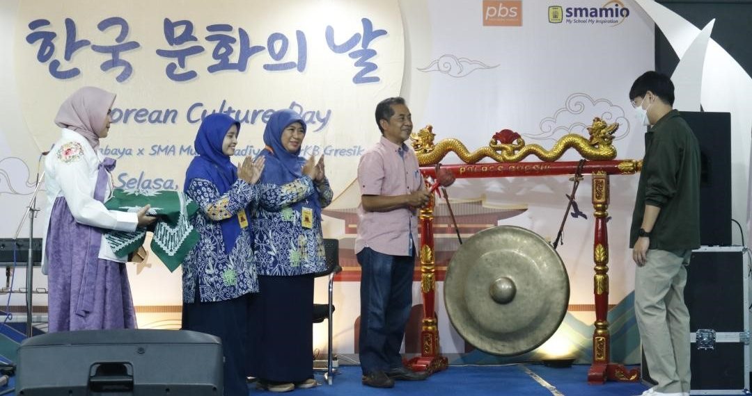 Dikenalkan Budaya Korea, Begini Serunya Siswa Smamio Gresik