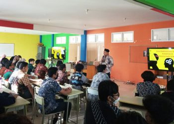 Lindungi Remaja dari Kampanye LGBT