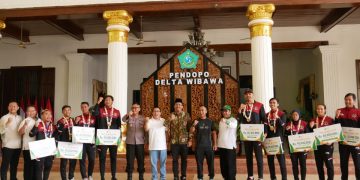Bupati Sidoarjo Beri Apresiasi 8 Atlet Peraih Medali SEA Games