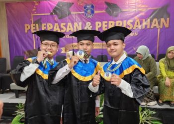 119 Siswa SMP Muhammadiyah 1 Taman Dilepas dengan Doa