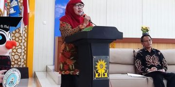 Dongkrak Kualitas,  SDAMADA Gelar Presentasi Guru dan Karyawan
