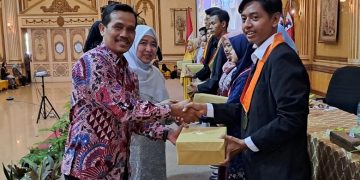 Bupati Berpesan Kepada SMK Antartika 2 Sidoarjo Harus Merawat Kepercayaan Masyarakat