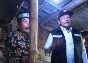 Sidak Rumah Tidak Layak Huni, Wabup Subandi Berikan Bantuan Rp 20 Juta
