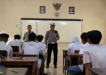 Permudah Urus SIM, Pak Sicomo Polres Tulungagung Setia Jemput Bola