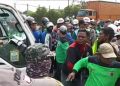 Sehari Pasca-Kunjungan Jokowi, KEK JIIPE Manyar Didemo Ratusan Massa Sekber Gresik, Protes Rendahnya Serapan Tenaga Kerja Lokal