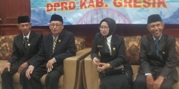 DPRD Gresik Lantik 2 Anggota Baru Hasil PAW