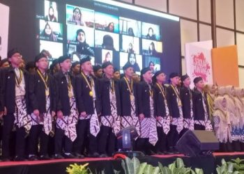 Wisuda IX  SMPIT Al Ibrah Gresik, Pembina Yayasan: Generasi Bintang Harus Siap Jadi Pemimpin