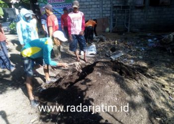 Subsidi Pupuk Berkurang,  Kelompok Tani ‘Dewi Sri’ Buat Kompos