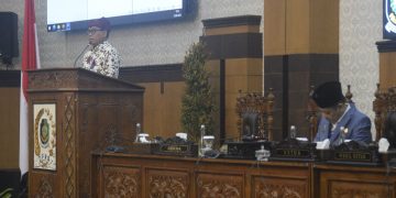 Banggar DPRD Banyuwangi Bahas Raperda Pertanggungjawaban Pelaksanaan APBD Tahun Anggaran 2022