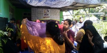 Peringati Tahun Baru Islam KKR Gelar Bazar Baju Bekas