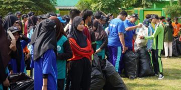 MPLS SMK Krian 2 Ditutup Dengan Kegiatan Bhakti Sosial