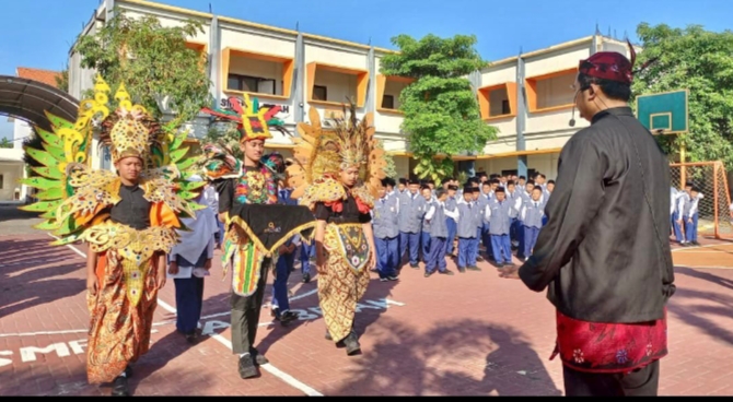 Sambut Siswa Baru, SMPIT Al Ibrah Kenalkan Budaya Nusantara dan Kukuhkan sebagai Sekolah Anti-Perundungan