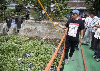 Kebersihan Sungai, Wawali Armuji Sebut Perlu Kolaborasi dengan Segenap Elemen Masyarakat