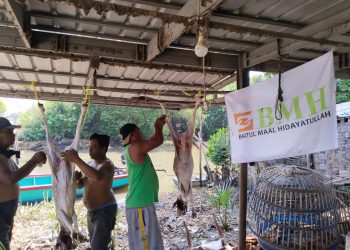 Distribusikan 10.733 Paket Daging Qurban di Daerah Rawan Pangan & Kekeringan di Pelosok Sidoarjo