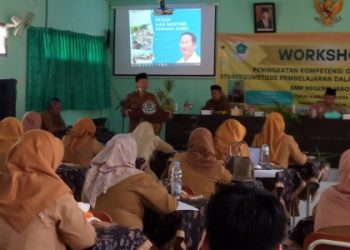 Tingkatkan Kompetensi Guru, SMPN 1 Jabon Gelar Workshop Metode Pembelajaran Dalam Kurikulum Merdeka