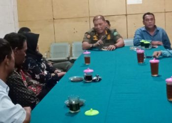 Belasan Pedagang Tagih Janji Penertiban Sisi Timur Pasar Larangan, Satpol PP : Tunggu Tanggal Mainnya