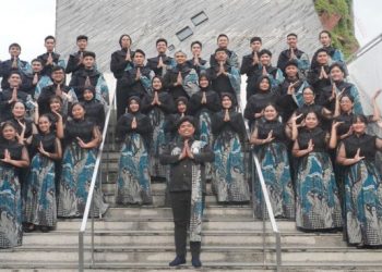 Harumkan Indonesia, Paduan Suara Mahasiswa ITS Raih ‘Grand Champion’ di Singapura