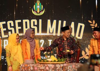 Milad ke-62, IPM Gresik Gelar Resepsi dan Potong Tumpeng