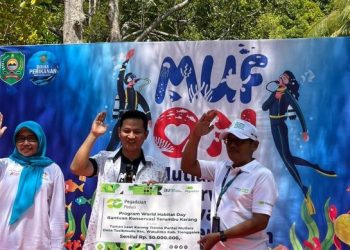 Peresmian Taman Laut Karang Tresno Trenggalek, Pegadaian Sumbang 200 Terumbu Karang