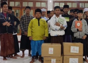 Tim Ekspedisi Sebar Wakaf Quran Laziswaf Al Hilal Bandung Distribusikan Al Quran dan Buku-buku Islami ke Bali dan Jatim