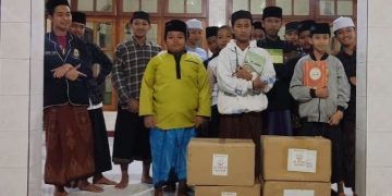 Tim Ekspedisi Sebar Wakaf Quran Laziswaf Al Hilal Bandung Distribusikan Al Quran dan Buku-buku Islami ke Bali dan Jatim