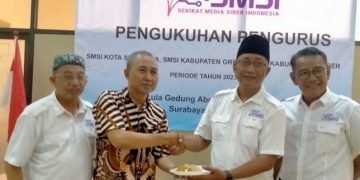 Duet Cak Tikhon – Cak Hartoko Pimpin SMSI Gresik
