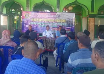 Prihatin Tumpukan Sampah yang Menggunung, Mubin Sosialisasi Perda Gresik No. 3/2021