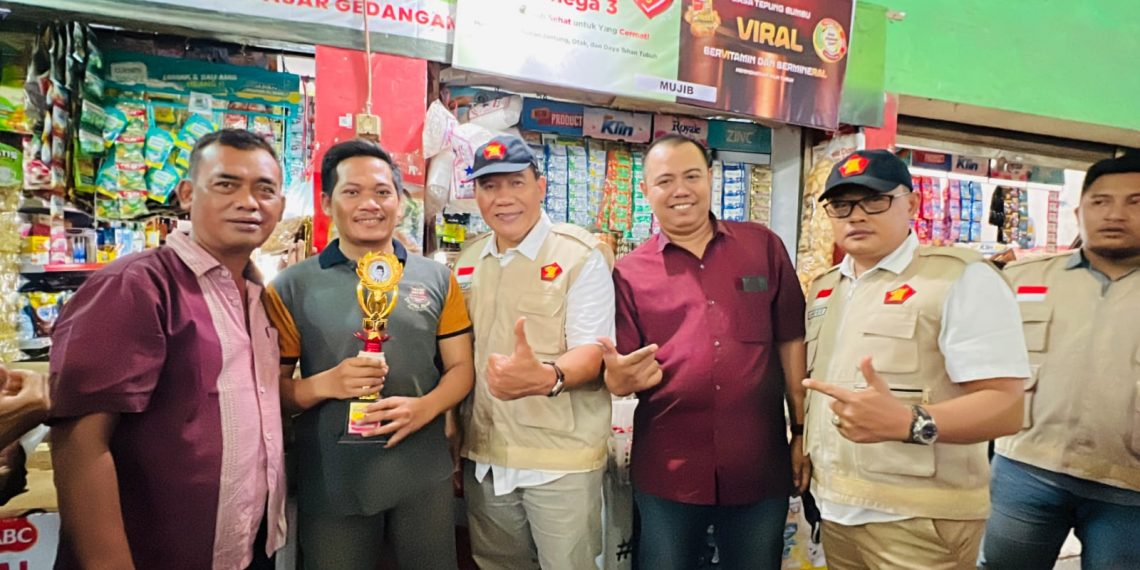 Bambang Haryo Apresiasi Pedagang di Pasar Gedangan