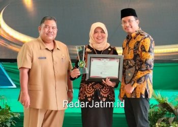 Kopsis SMK Negeri 2 Buduran Raih Penghargaan Paling Berprestasi 2023