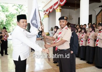Wakil Bupati Berangkatkan Peserta Raimuna Nasional XII Kontingen Sidoarjo ke Cibubur