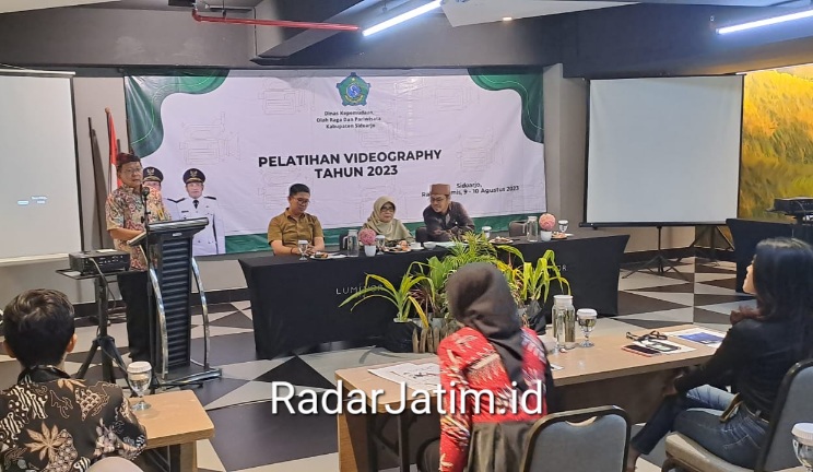 Disporapar Sidoarjo Beri Pelatihan Videography Pada Pemuda Kreatif
