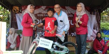 Peringati HUT RI ke 78 SDN Panjang Jiwo 1 Gelar Bazar Kemitraan