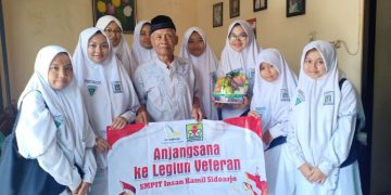 Peringatan HUT RI ke 78 SMPIT Insan Kamil Anjangsana ke Legium Veteran