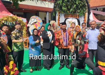Wujudkan P5 SMP Negeri 3 Sidoarjo Gelar Stan Budaya Nusantara