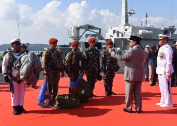Kopaska Koarmada II Unjuk Kemampuan di Hadapan Menteri Pertahanan RI