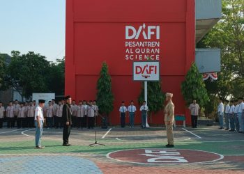 Kobarkan Semangat Nasionalisme, Dafi Pesantren Al Qur’an Science Sukses Gelar Upacara Kemerdekaan RI