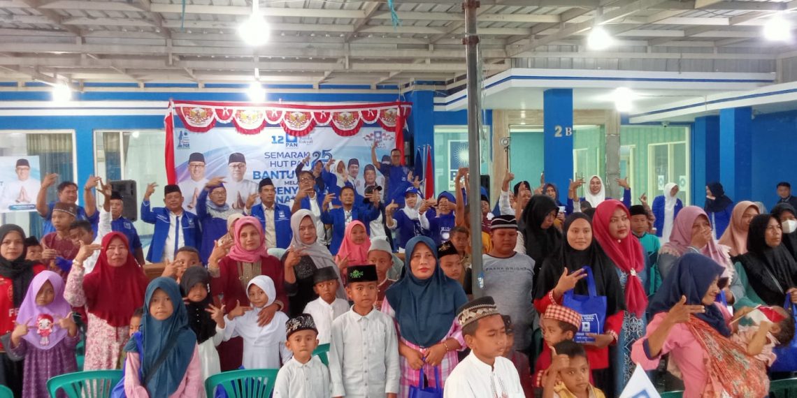 Peringati HUT ke-25, DPD PAN Sidoarjo Santuni Puluhan Anak Yatim